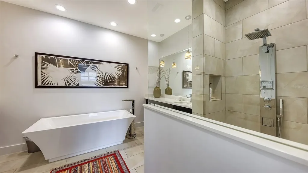 4756 Ringwood Meadow Sarasota FL 34235