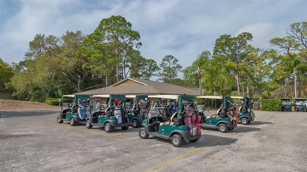 4756 Ringwood Meadow Sarasota FL 34235