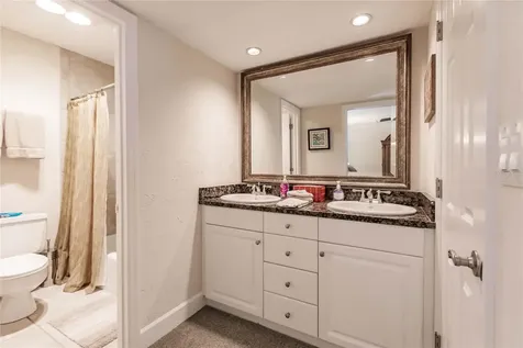 1205 E Peppertree Drive Sarasota FL 34242