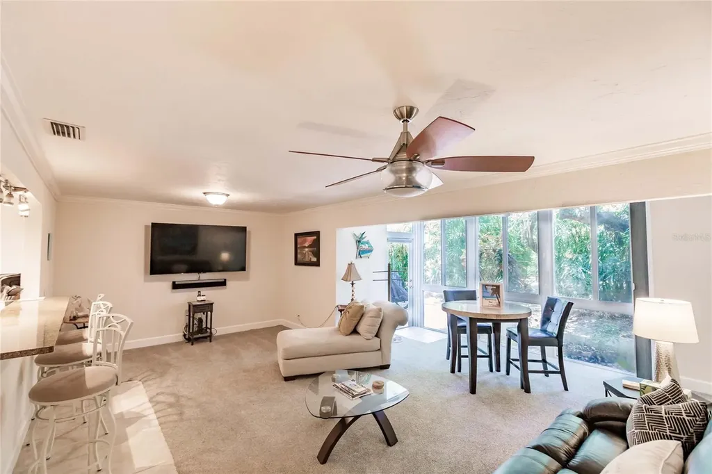 1207 E Peppertree Drive Sarasota FL 34242