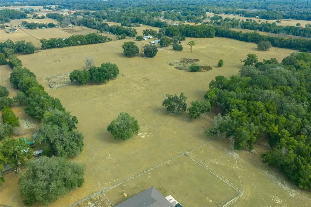 2051 SE 155th Street Summerfield FL 34491