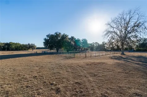 2051 SE 155th Street Summerfield FL 34491