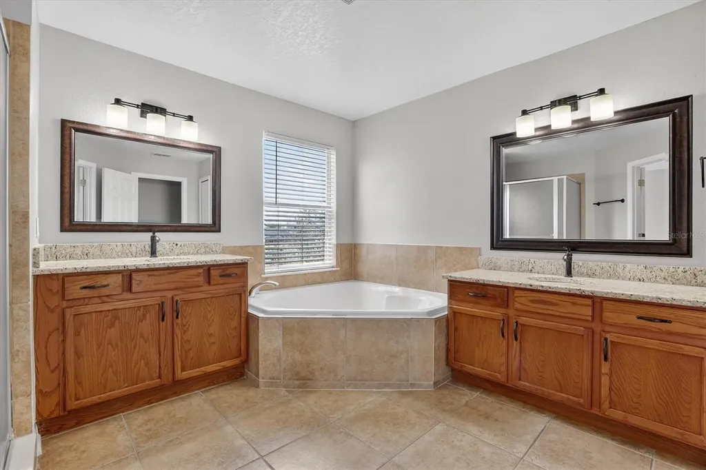 12731 Grovehurst Avenue Winter Garden FL 34787