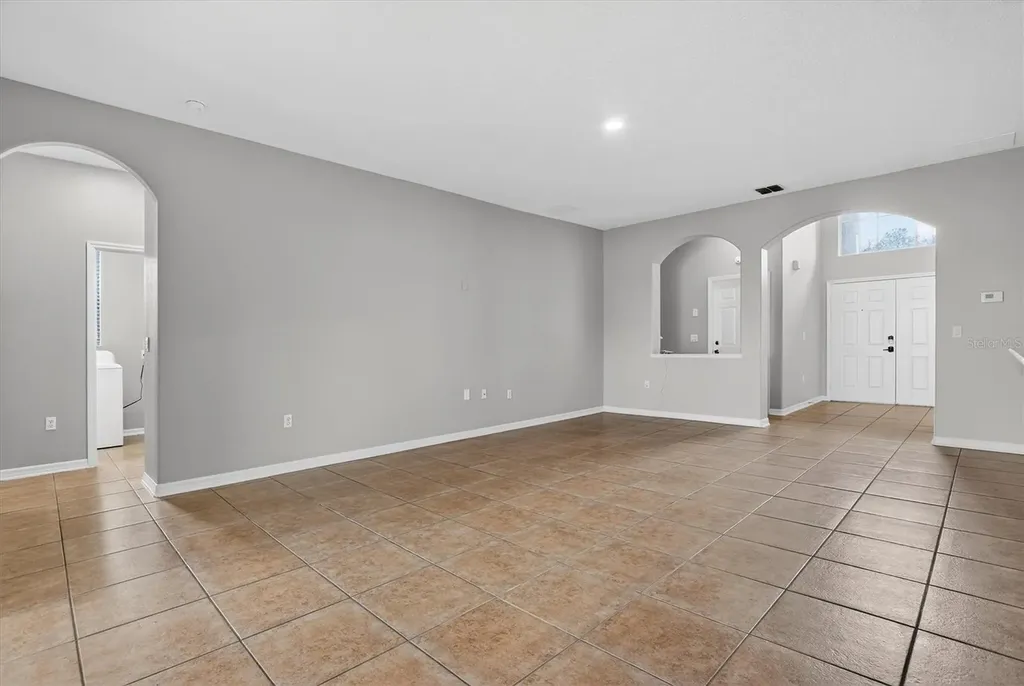 12731 Grovehurst Avenue Winter Garden FL 34787