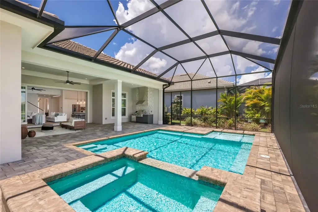 8249 Pavia Way Lakewood Ranch FL 34202