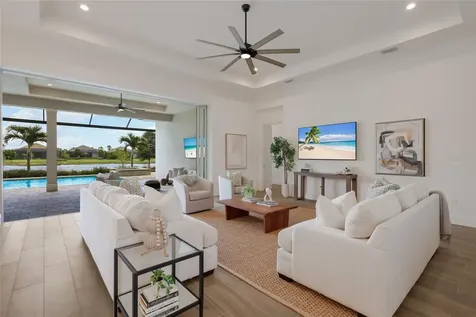 8249 Pavia Way Lakewood Ranch FL 34202