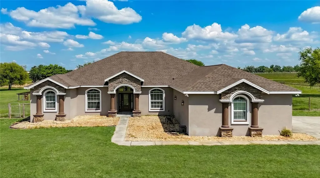 2350 Virgil Hall Road Lithia FL 33547