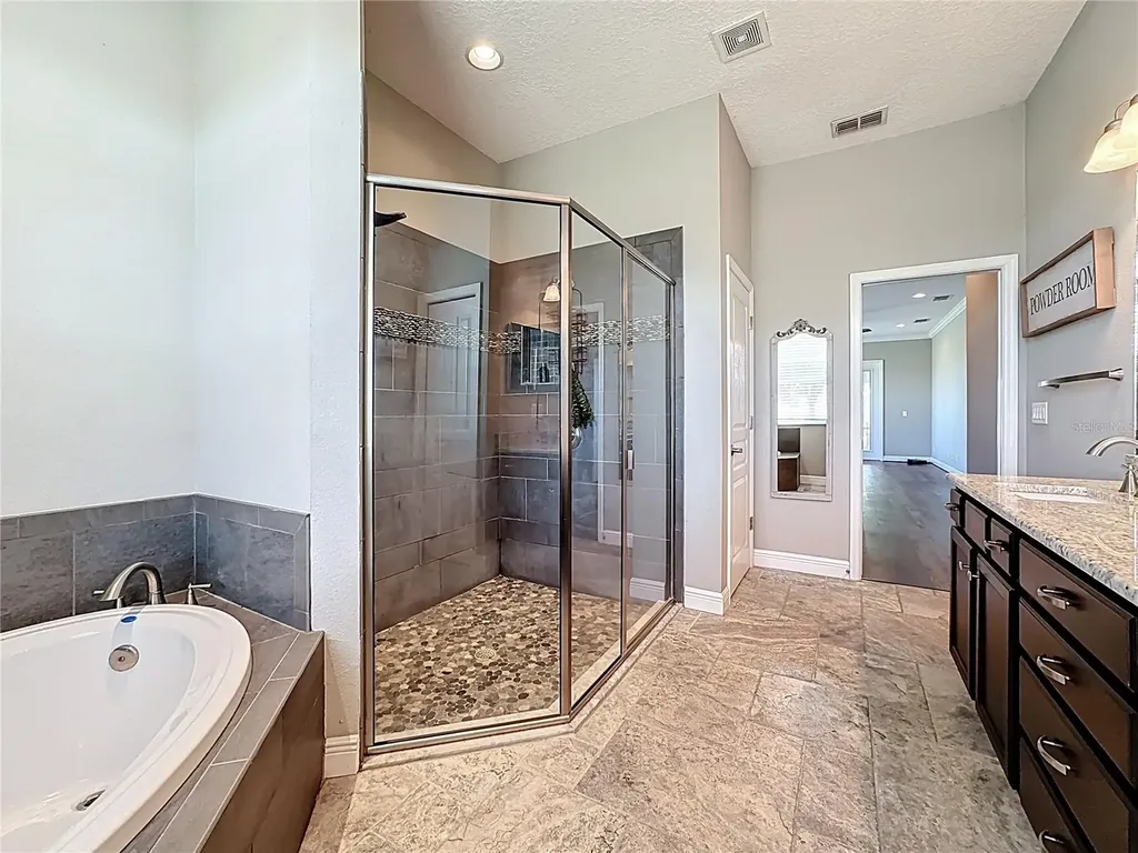 2350 Virgil Hall Road Lithia FL 33547