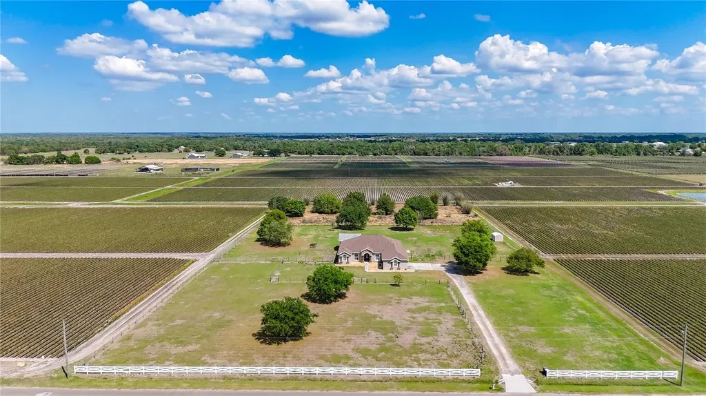 2350 Virgil Hall Road Lithia FL 33547