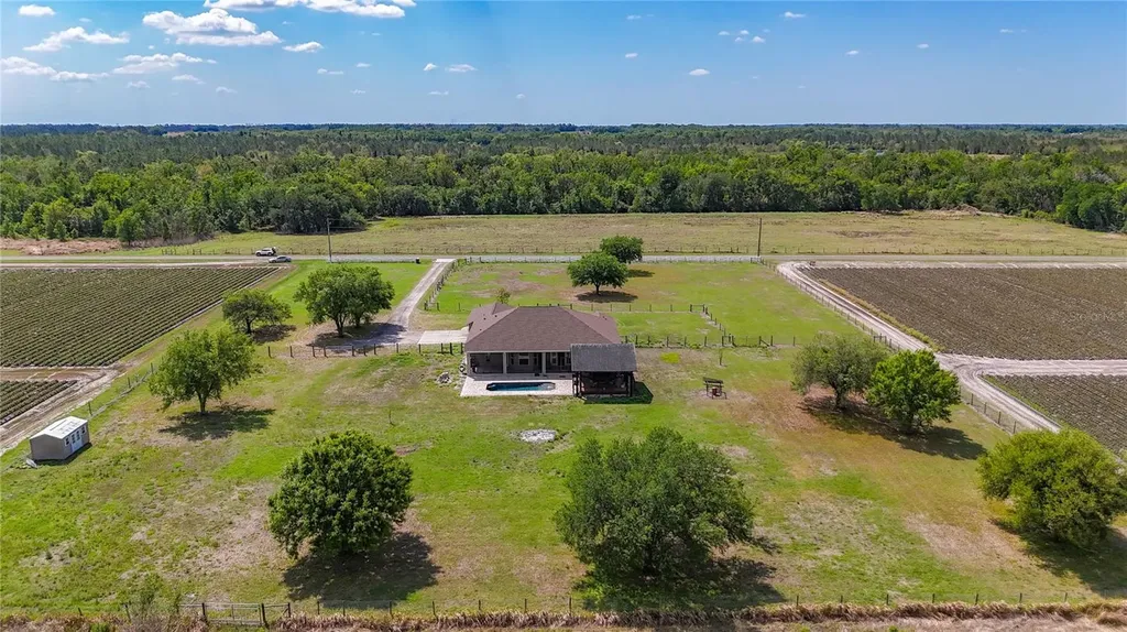 2350 Virgil Hall Road Lithia FL 33547