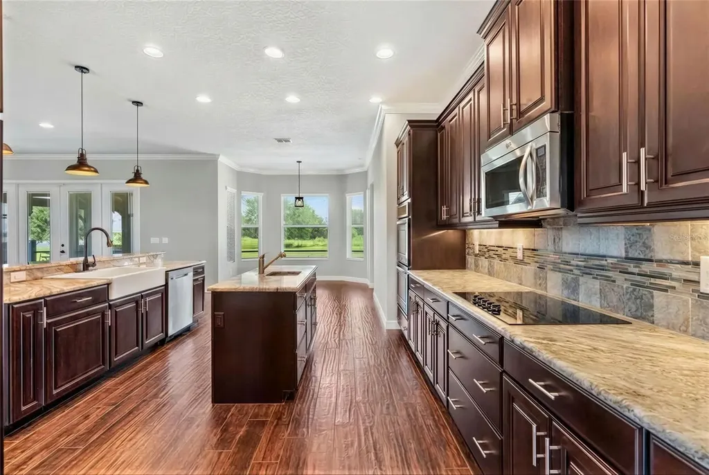 2350 Virgil Hall Road Lithia FL 33547