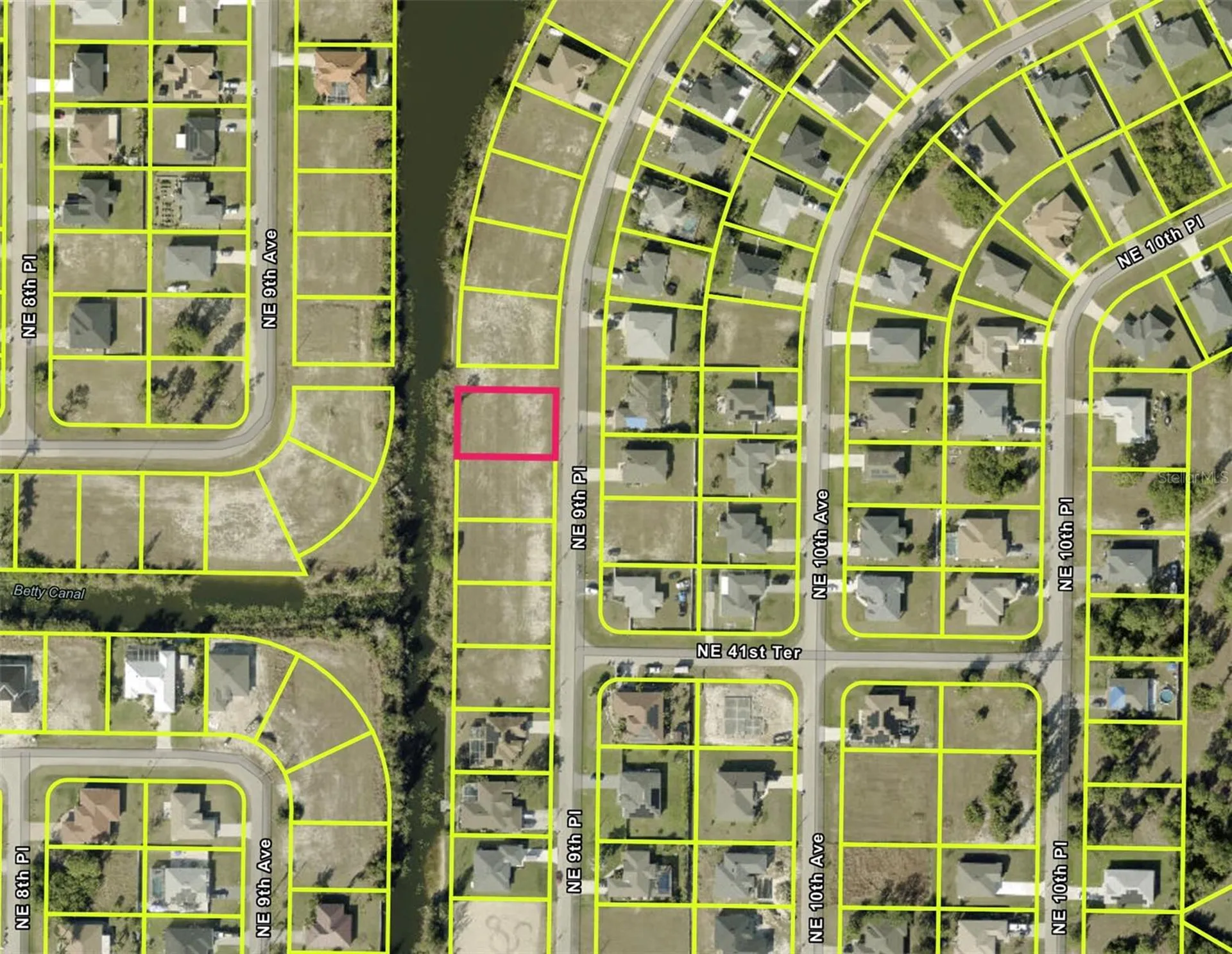 4112 NE 9th Place Cape Coral FL 33909