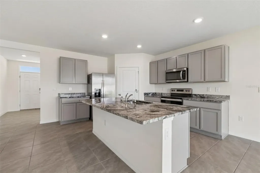 8454 Ender Hills Drive Wesley Chapel FL 33545