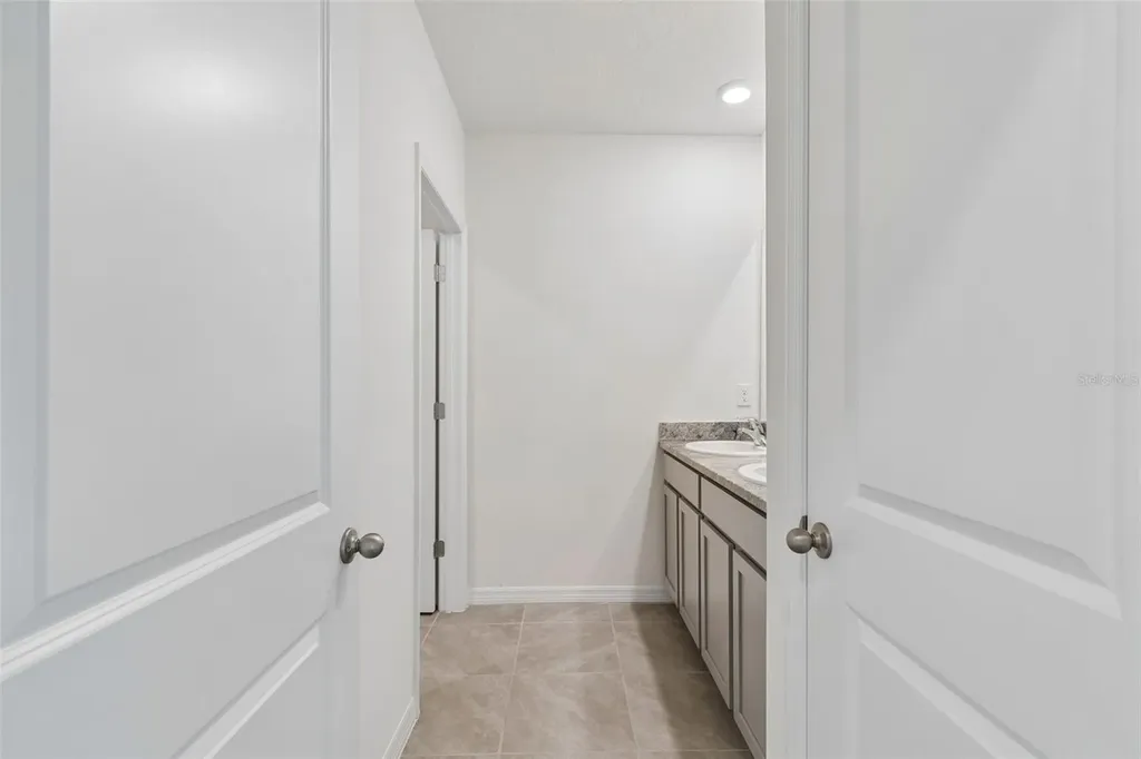 8454 Ender Hills Drive Wesley Chapel FL 33545