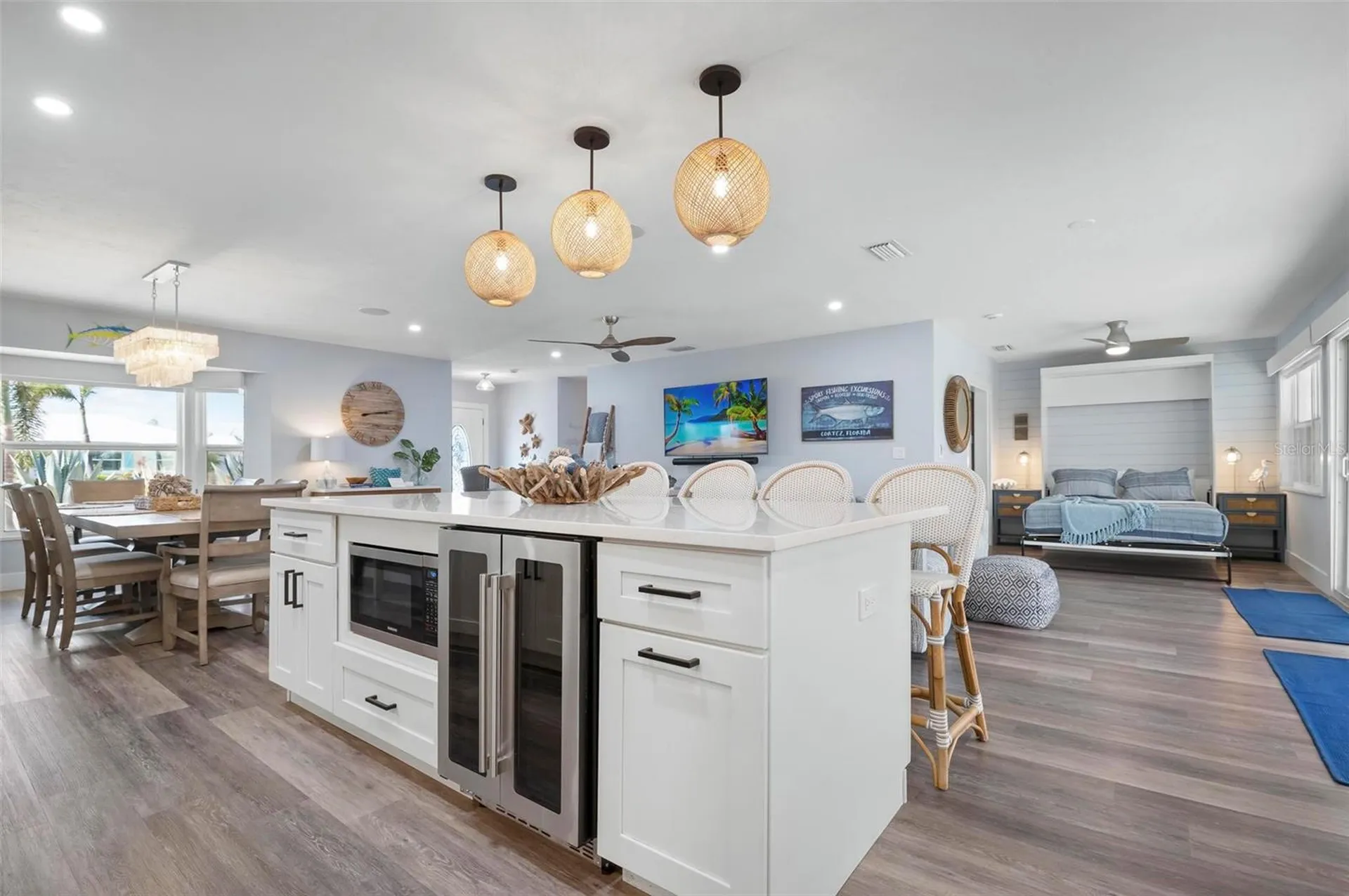 3915 Coconut Terrace Bradenton FL 34210