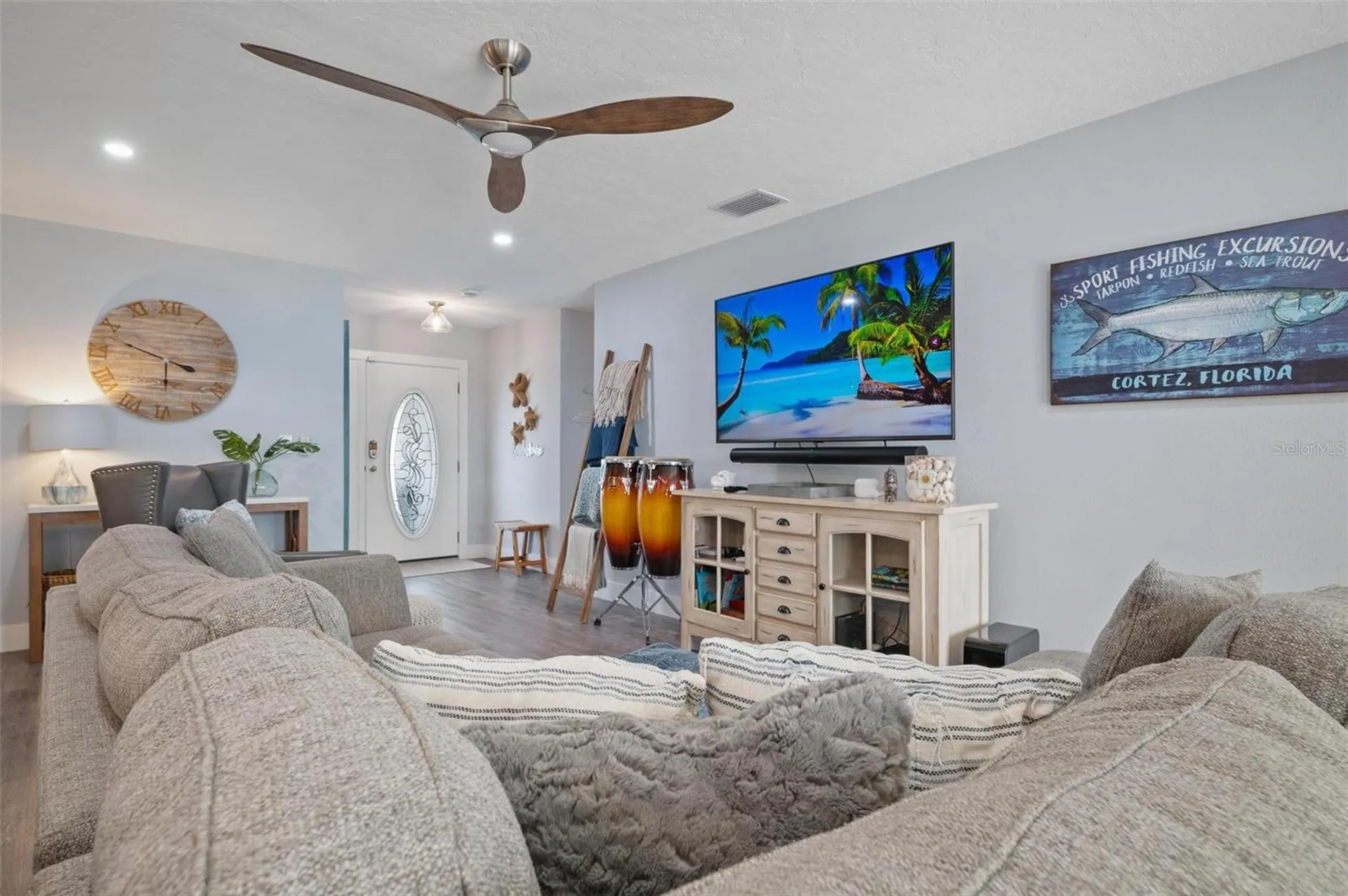 3915 Coconut Terrace Bradenton FL 34210