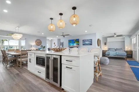 3915 Coconut Terrace Bradenton FL 34210