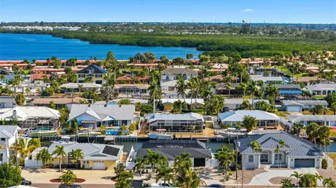 3915 Coconut Terrace Bradenton FL 34210
