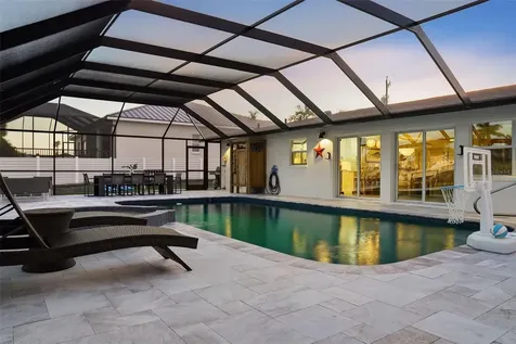 3915 Coconut Terrace Bradenton FL 34210