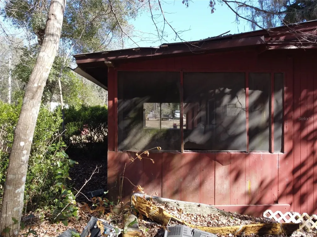 16800 NE 16th Place Silver Springs FL 34488
