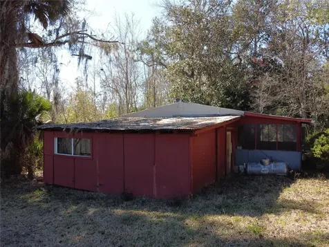 16800 NE 16th Place Silver Springs FL 34488