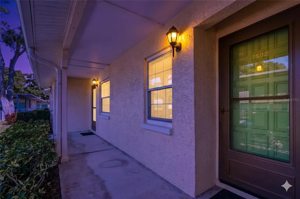 2465 Northside Drive Clearwater FL 33761