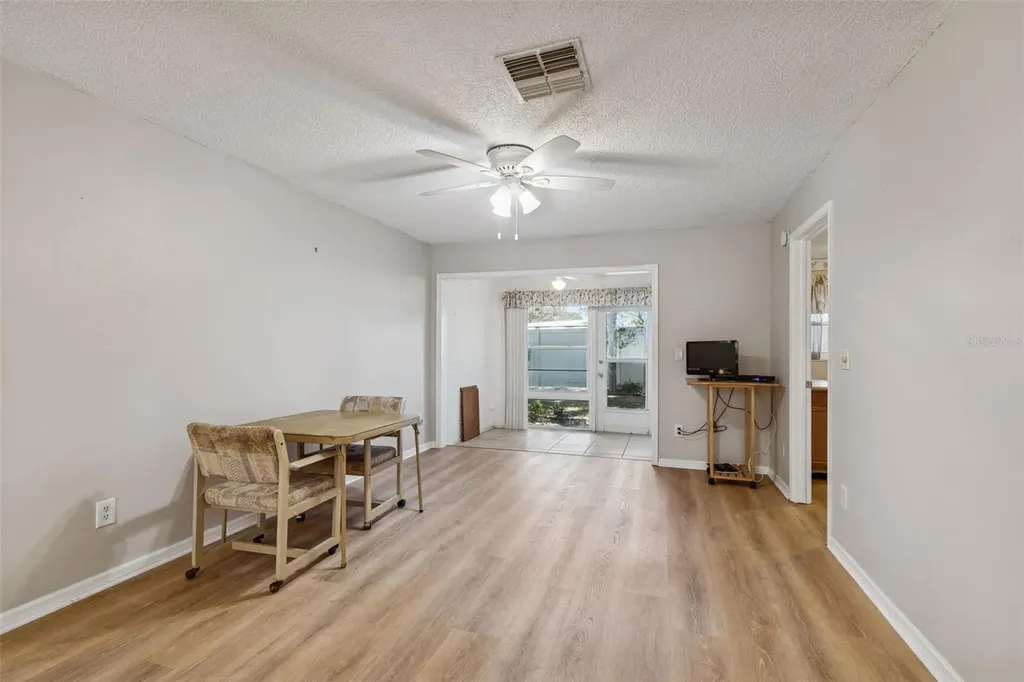 2465 Northside Drive Clearwater FL 33761