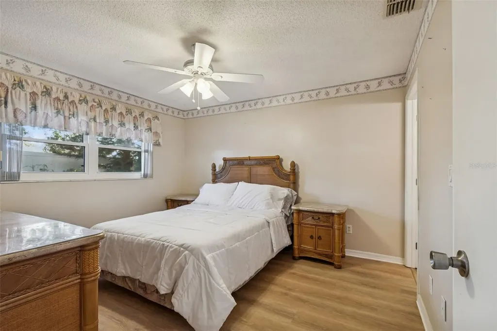 2465 Northside Drive Clearwater FL 33761