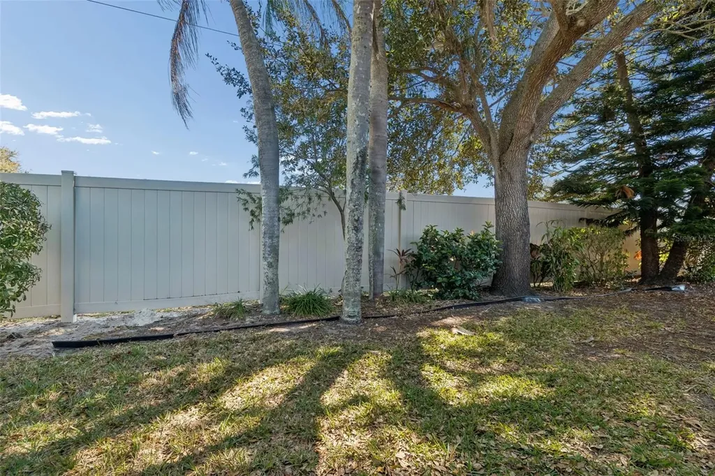 2465 Northside Drive Clearwater FL 33761