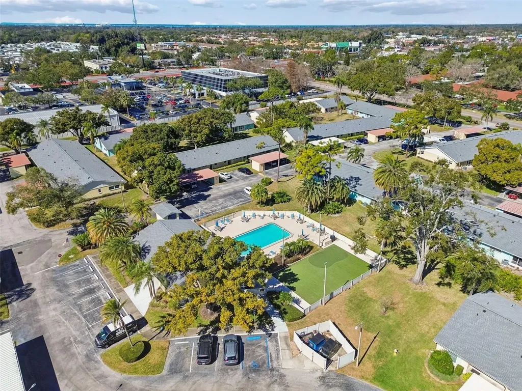 2465 Northside Drive Clearwater FL 33761