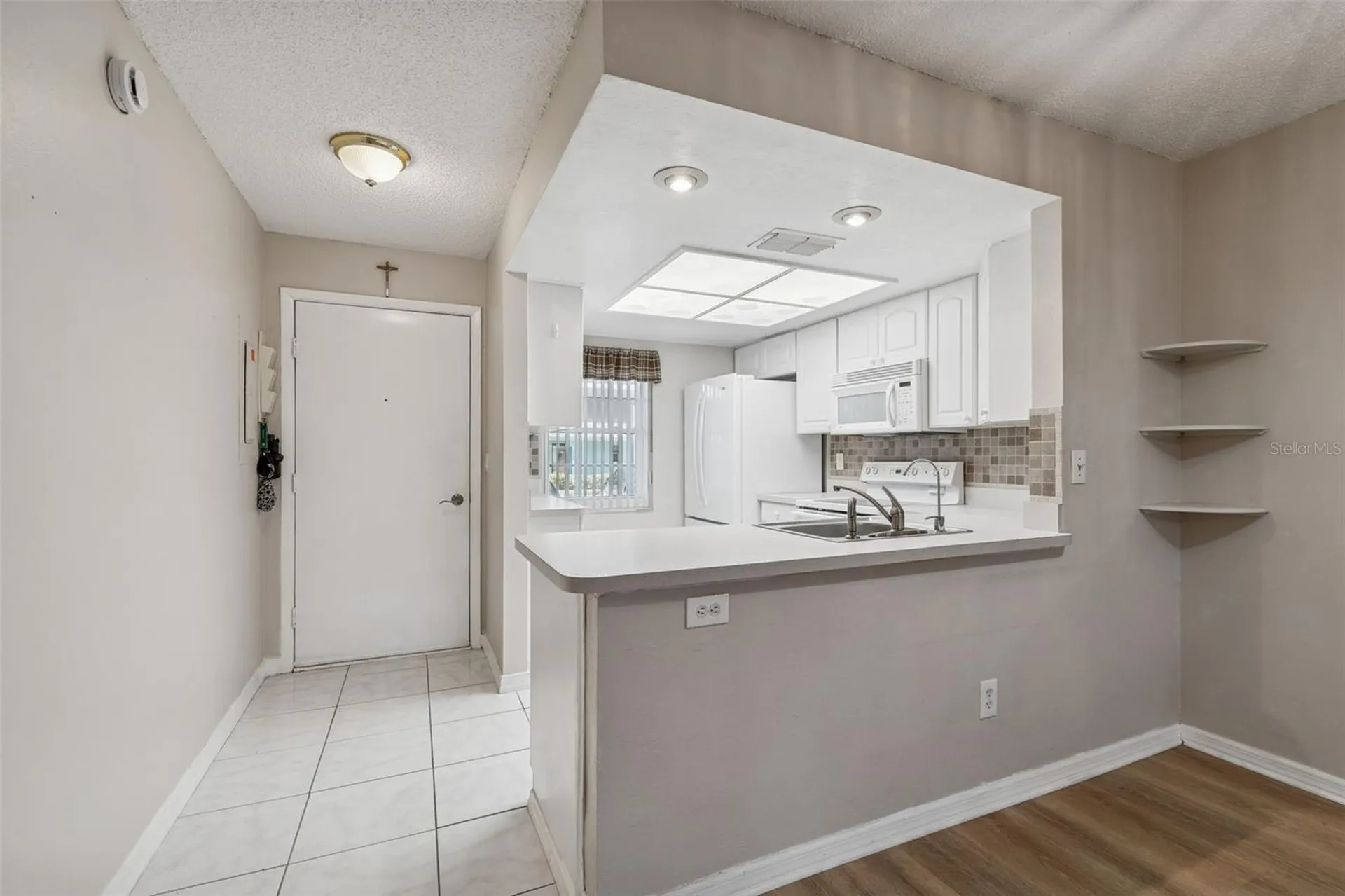 2465 Northside Drive Clearwater FL 33761
