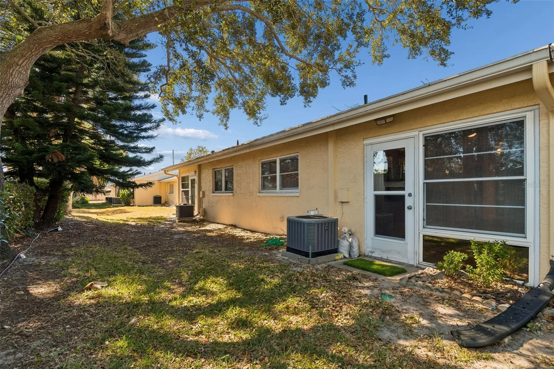 2465 Northside Drive Clearwater FL 33761