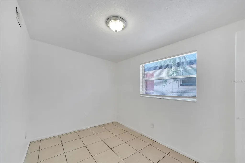 8720 N 48th Street Tampa FL 33617