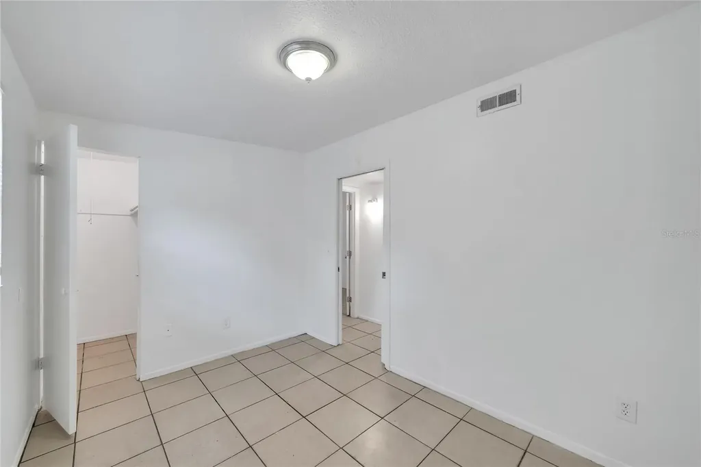 8720 N 48th Street Tampa FL 33617