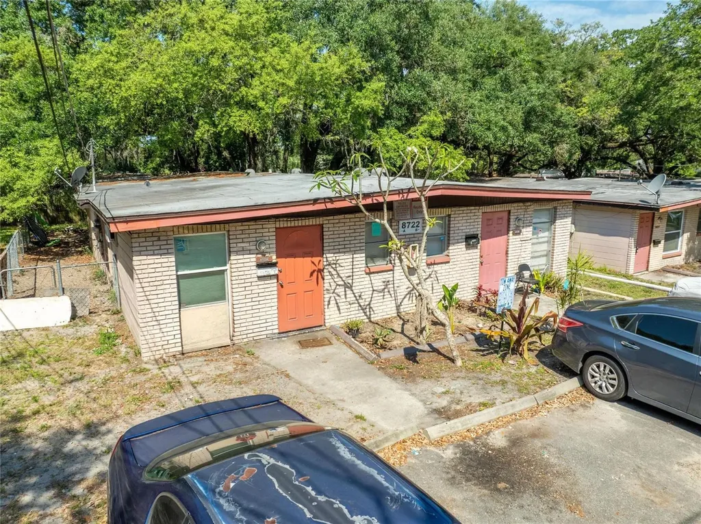 8720 N 48th Street Tampa FL 33617