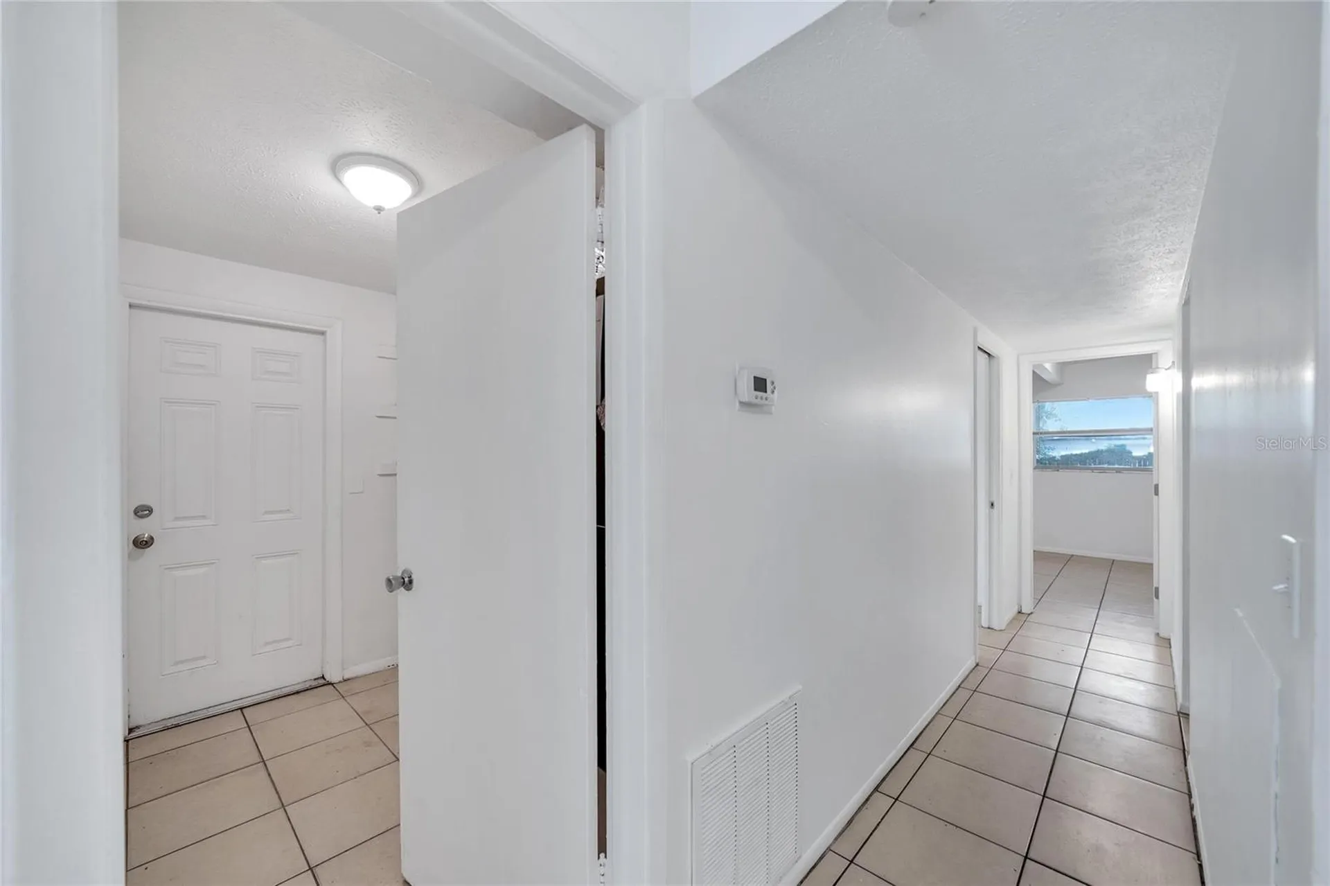 8720 N 48th Street Tampa FL 33617