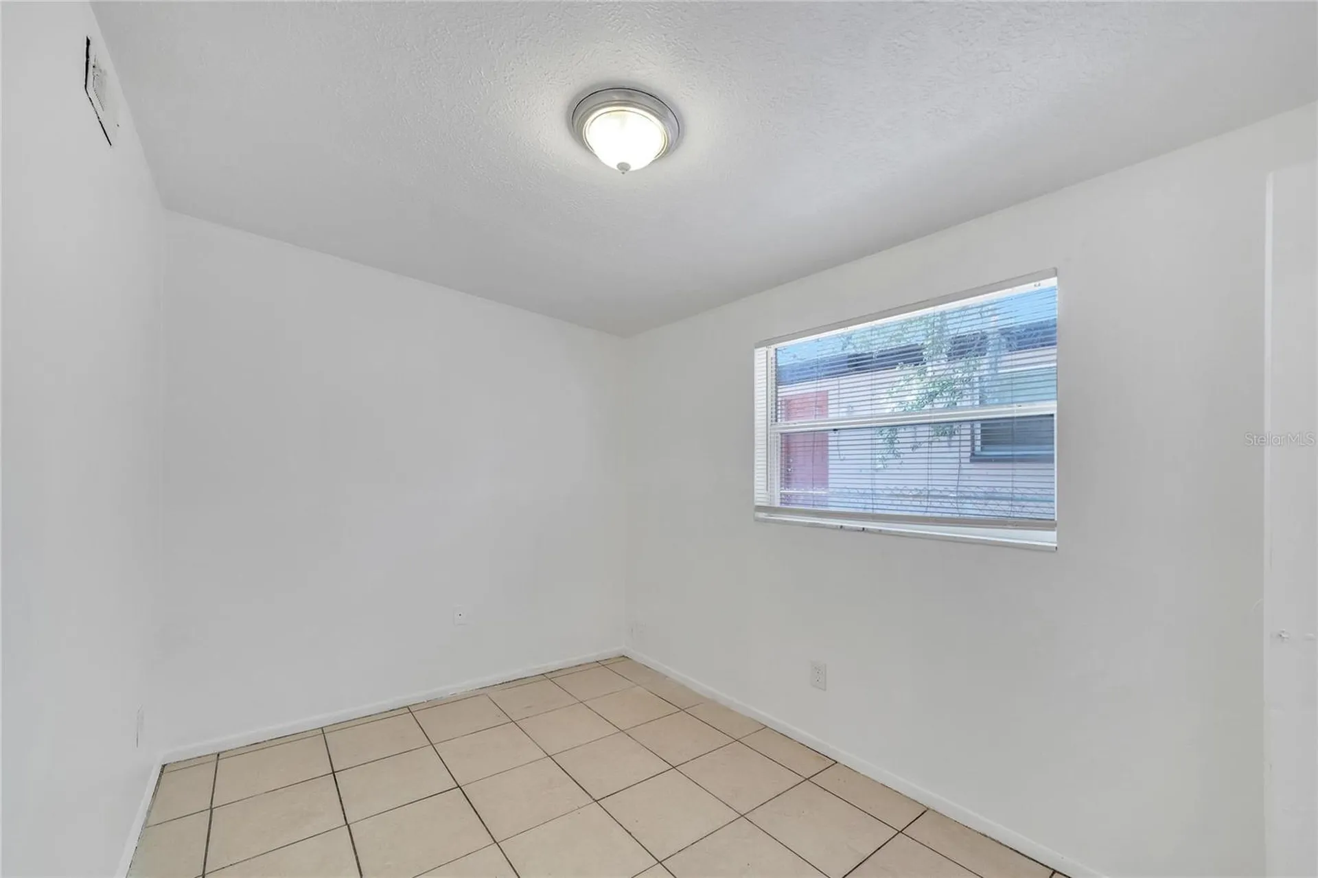 8720 N 48th Street Tampa FL 33617