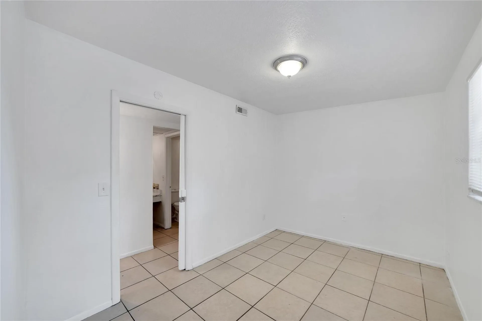 8720 N 48th Street Tampa FL 33617