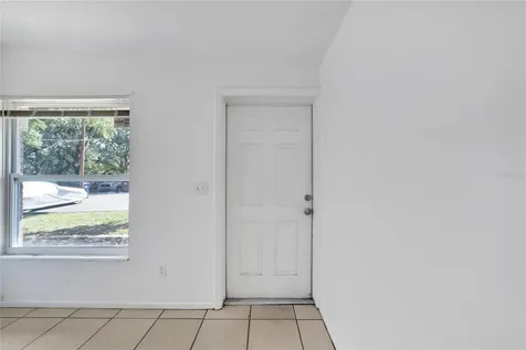 8720 N 48th Street Tampa FL 33617