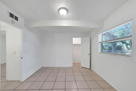 8720 N 48th Street Tampa FL 33617