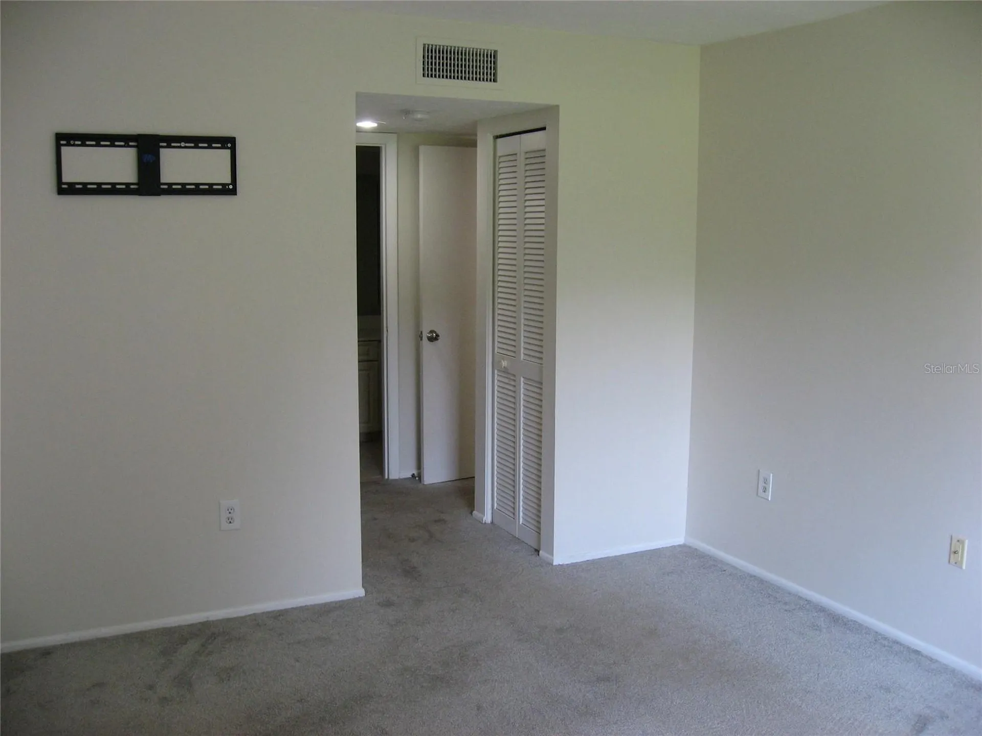 7742 Eagle Creek Drive Sarasota FL 34243