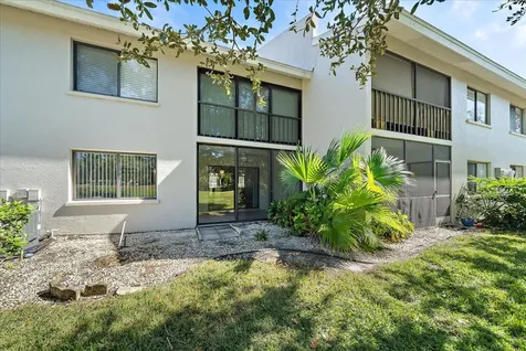 7742 Eagle Creek Drive Sarasota FL 34243