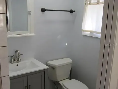 28 N Grosse Avenue Tarpon Springs FL 34689