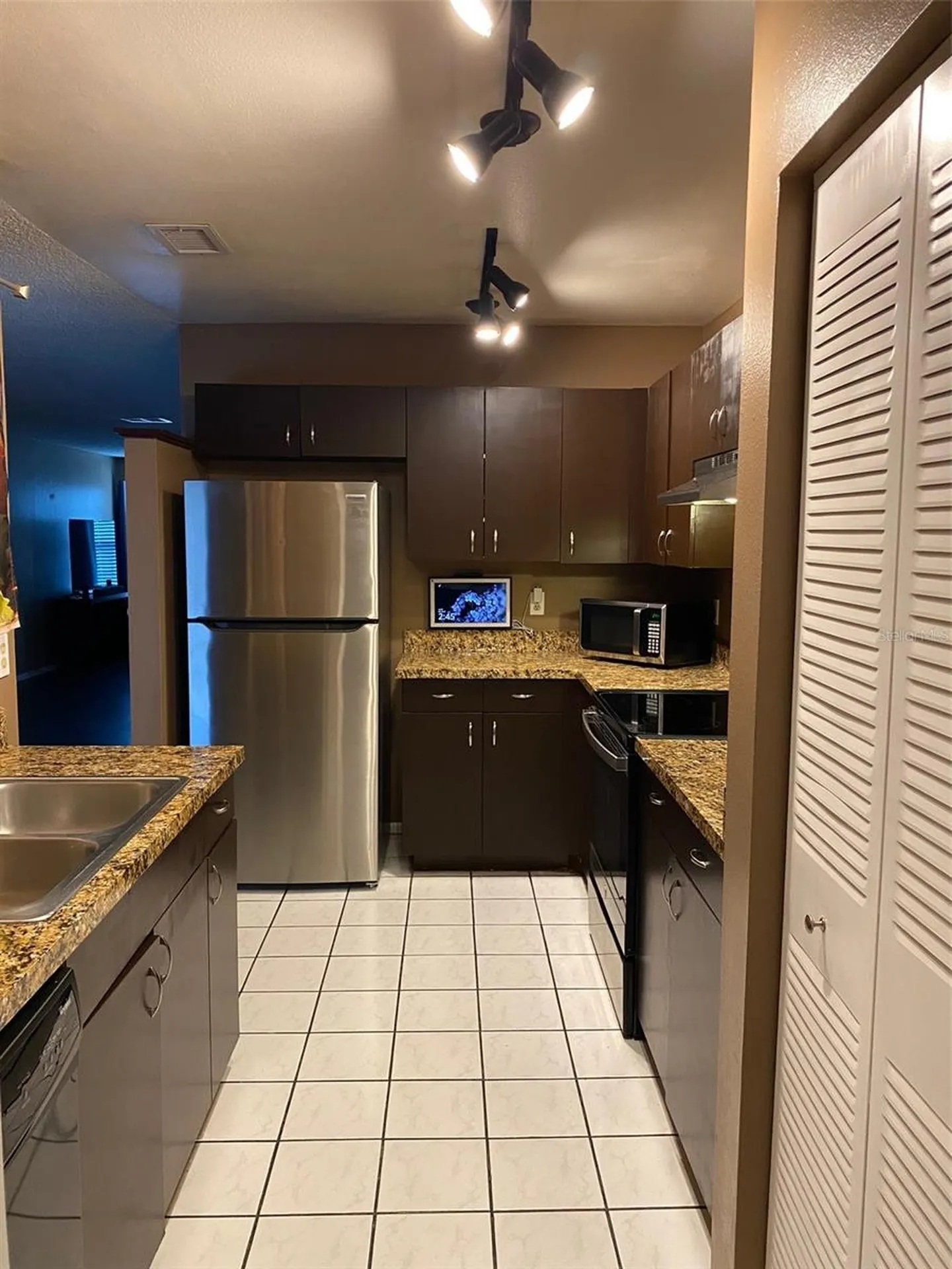 12522 Castle Hill Drive Tampa FL 33624