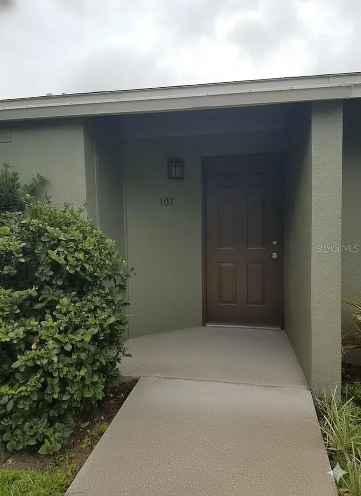 107 Dorchester Square Lake Mary FL 32746