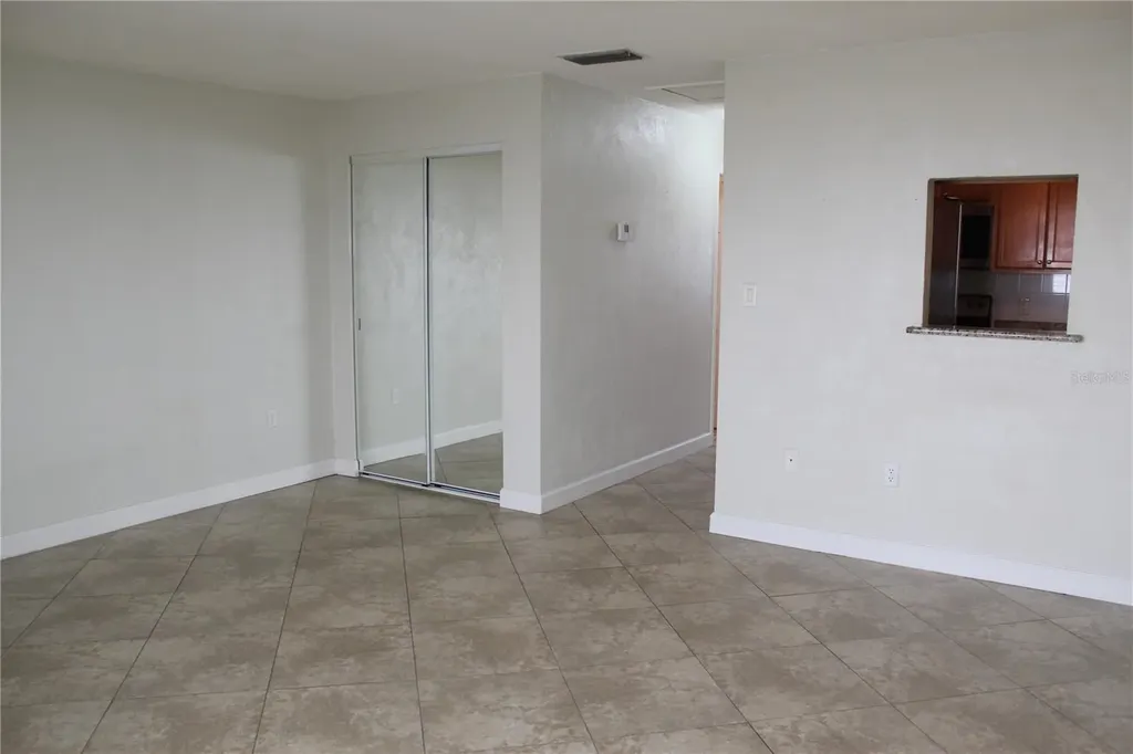 102 S Peninsula Drive Daytona Beach FL 32118