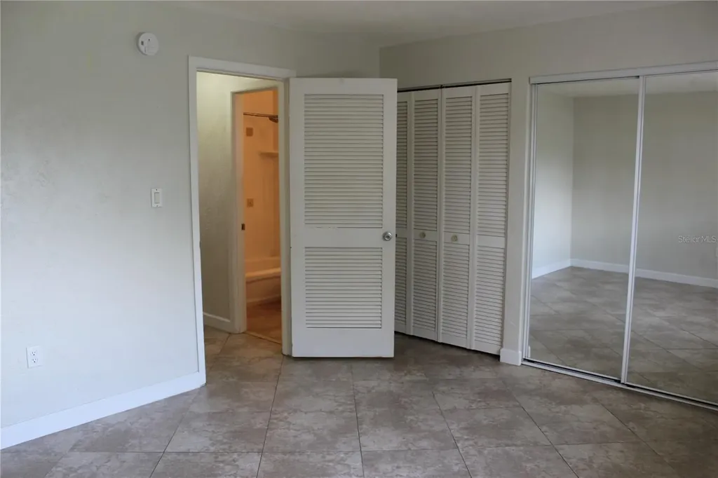 102 S Peninsula Drive Daytona Beach FL 32118