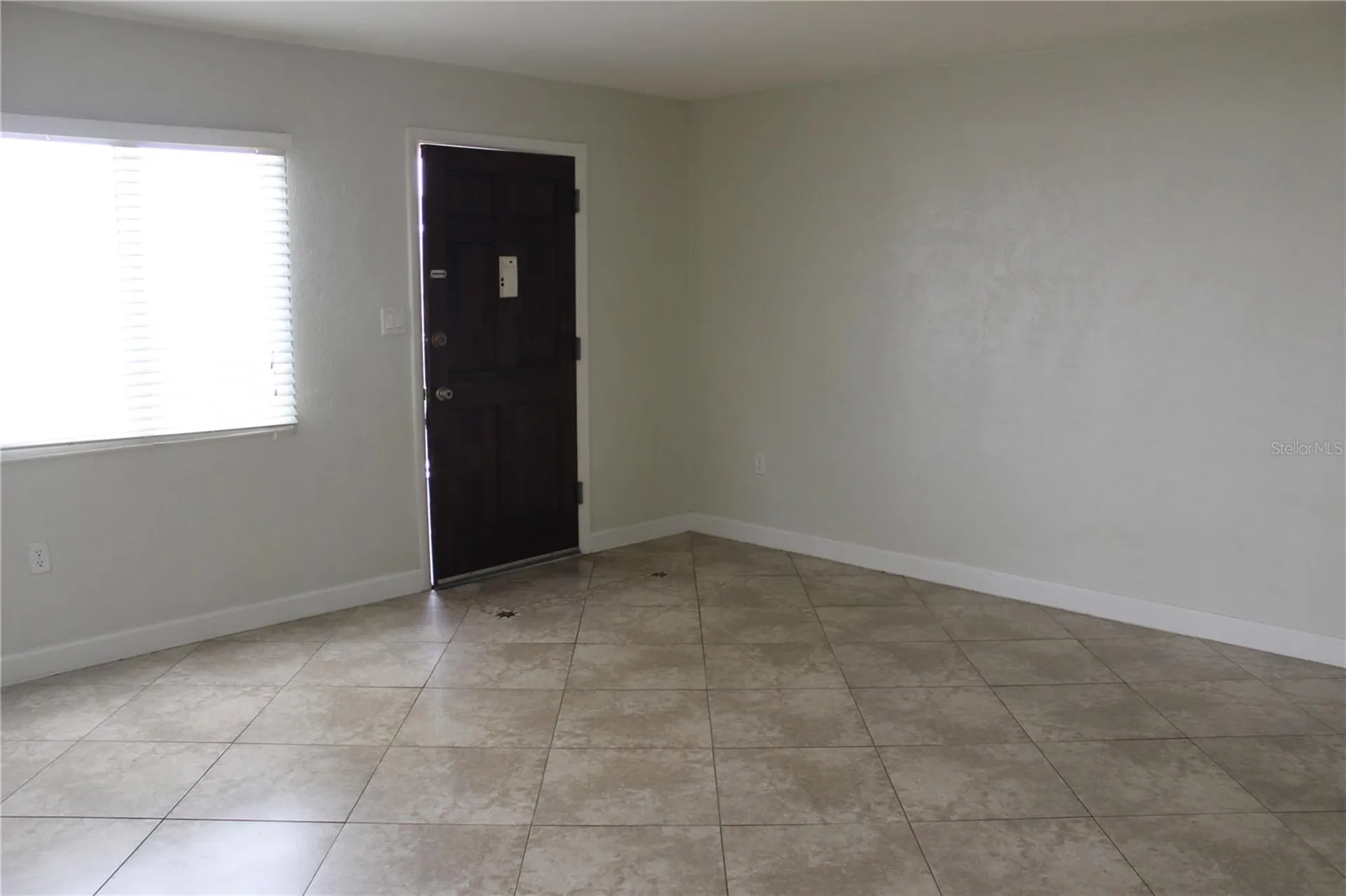 102 S Peninsula Drive Daytona Beach FL 32118