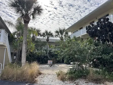102 S Peninsula Drive Daytona Beach FL 32118