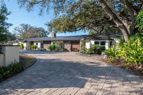 4715 W San Jose Street Tampa FL 33629